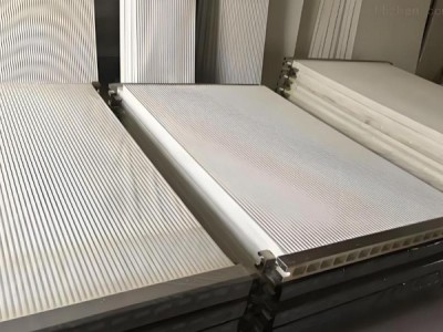 你还在为了除尘布袋总是破损发愁吗？给你一个10年寿命的耐酸碱材料。